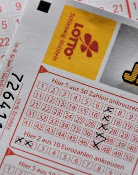 Canada: Winning ticket for $26.6M Lotto Max jackpot sold