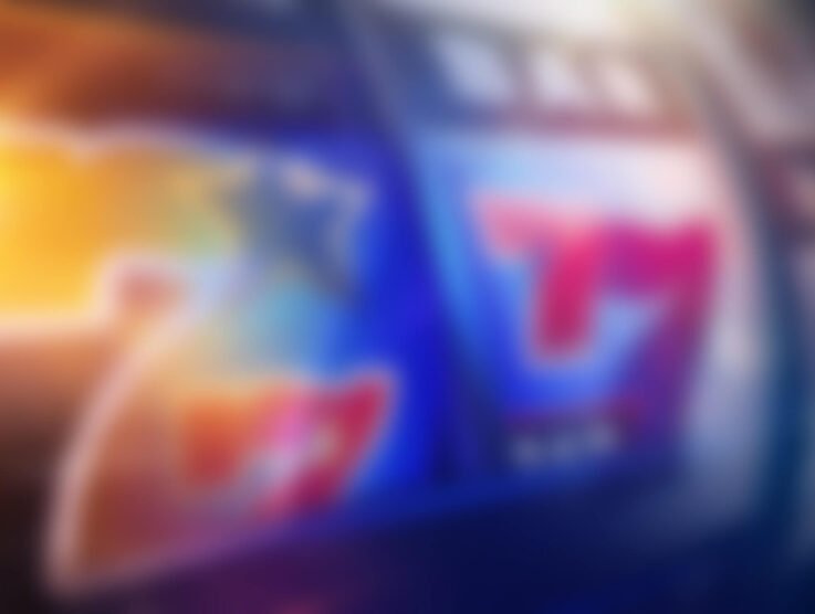 Lotto winner spends $42,000 on new teeth that took nine hours to perfect